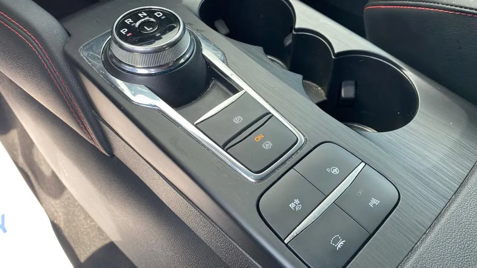 FORD Kuga Kuga 2.5 FHEV FWD Graphite Tech Edition e-CVT