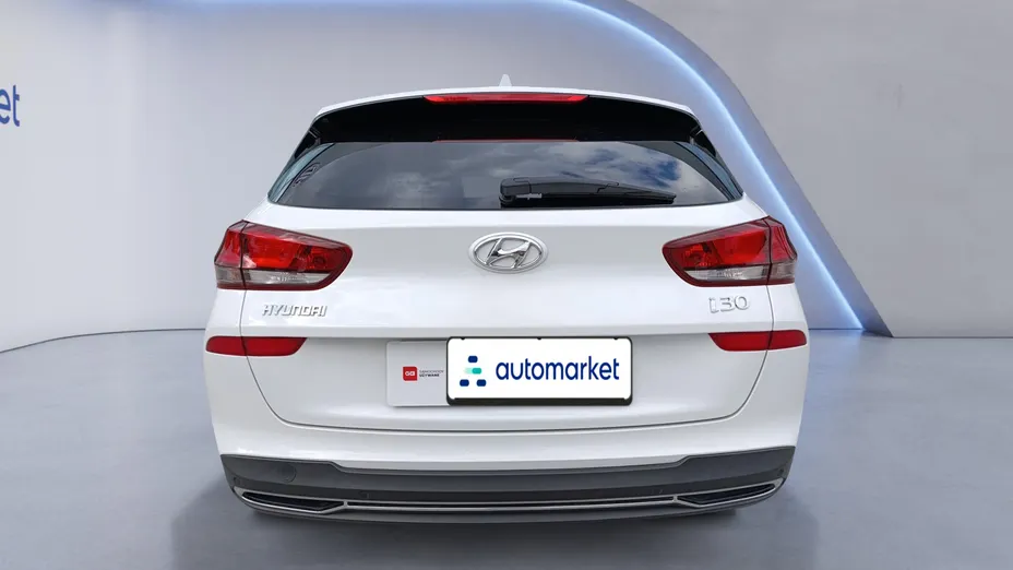 HYUNDAI i30 i30 1.0 T-GDI Smart