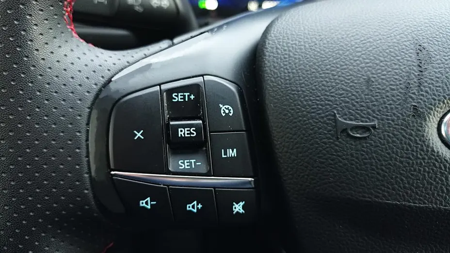 FORD Kuga Kuga 2.5 FHEV FWD ST-Line X