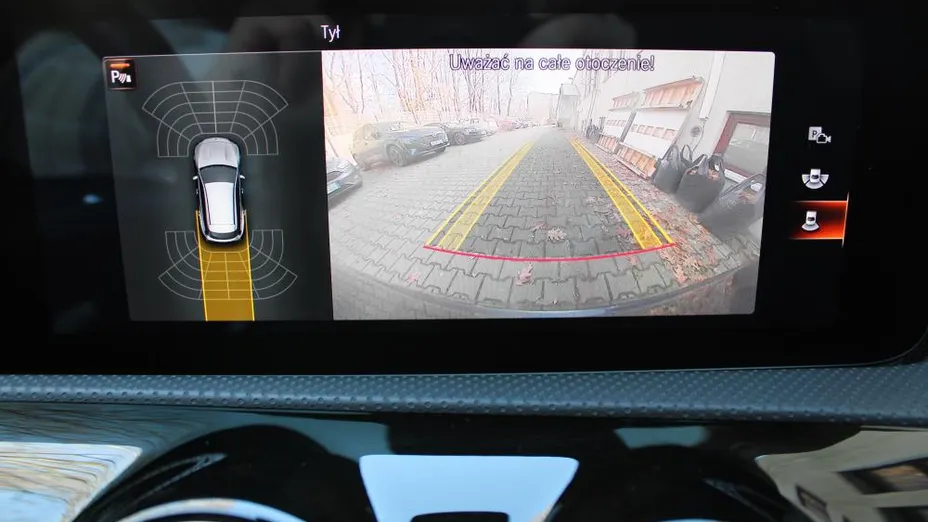 MERCEDES-BENZ CLA CLA 200 d AMG Line 8G-DCT