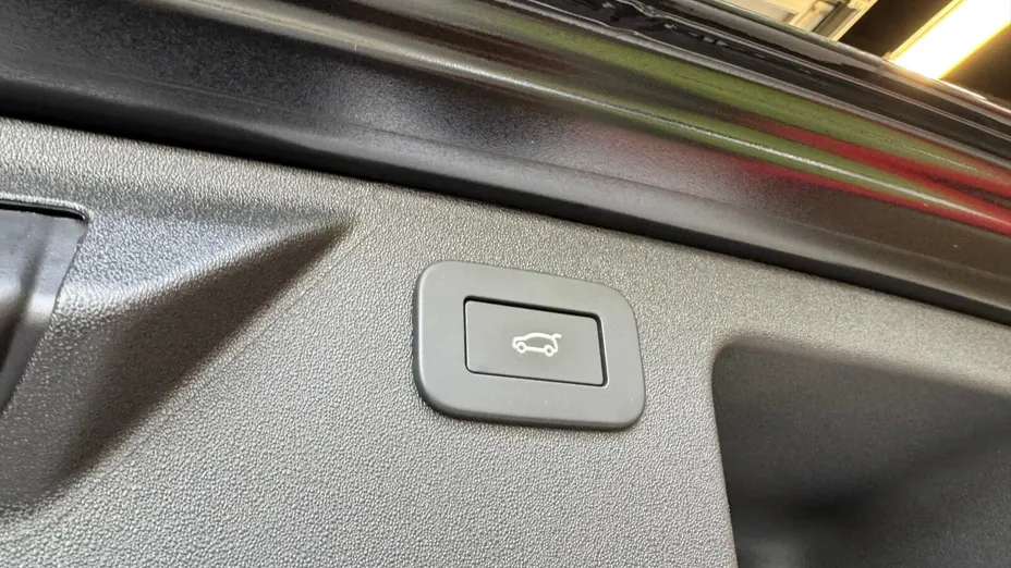 LAND ROVER Discovery Sport Discovery Sport 2.0 D200 mHEV Dynamic SE aut