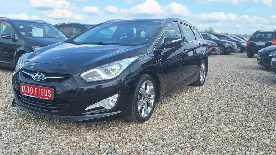 HYUNDAI i40 -