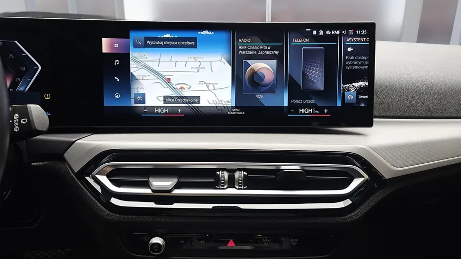 BMW Seria 3 330i xDrive aut