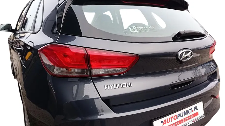 HYUNDAI i30 i30 1.5 DPI Classic +