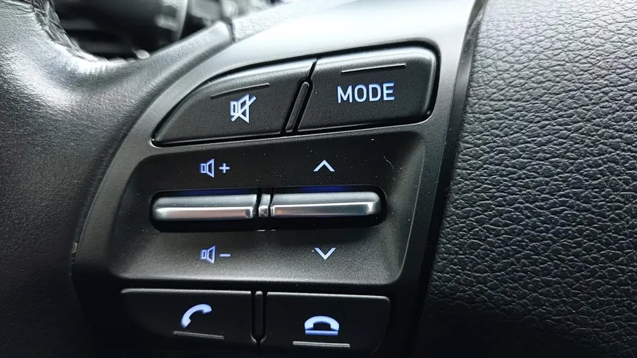 HYUNDAI i30 i30 1.5 DPI Classic +