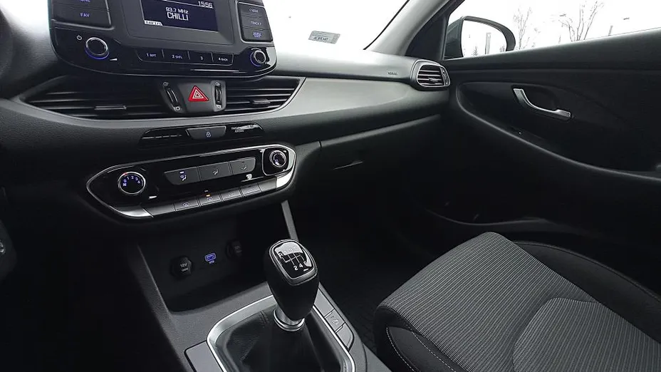 HYUNDAI i30 i30 1.5 DPI Classic +