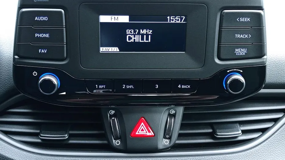 HYUNDAI i30 i30 1.5 DPI Classic +