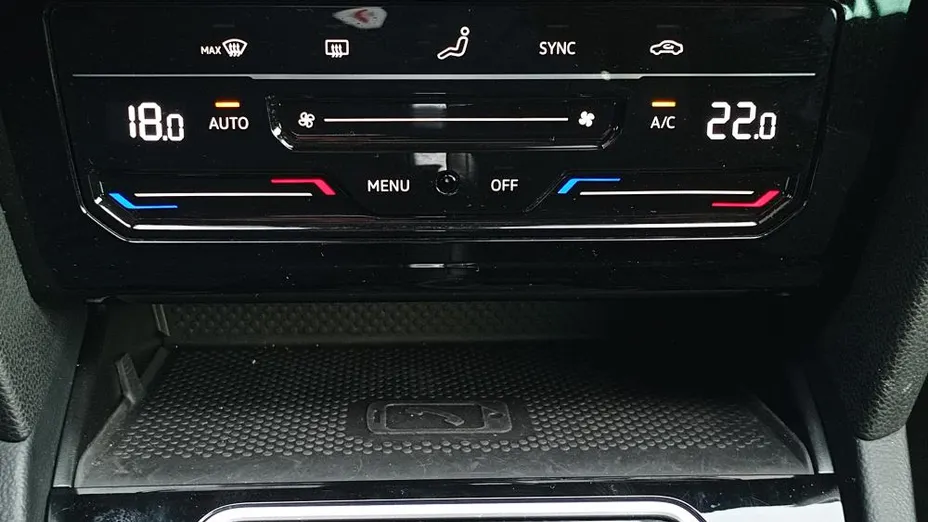 VOLKSWAGEN Passat Passat 2.0 TDI EVO Essence DSG