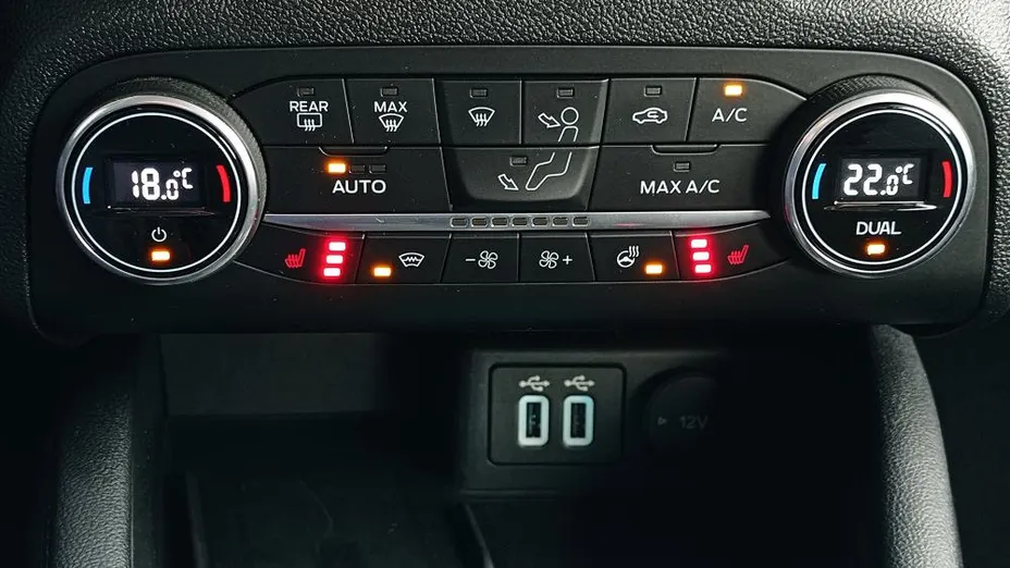 FORD Focus Focus 2.0 EcoBlue Titanium Business