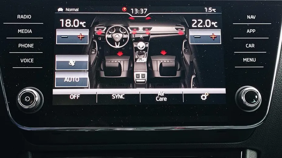 SKODA Superb Superb 2.0 TDI Style DSG7