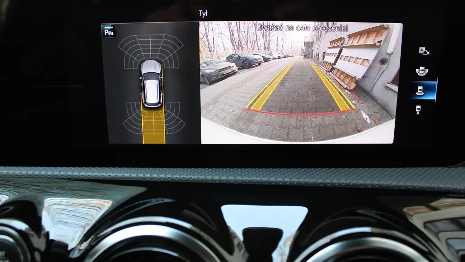 MERCEDES-BENZ CLA CLA 200 d Progressive 8G-DCT