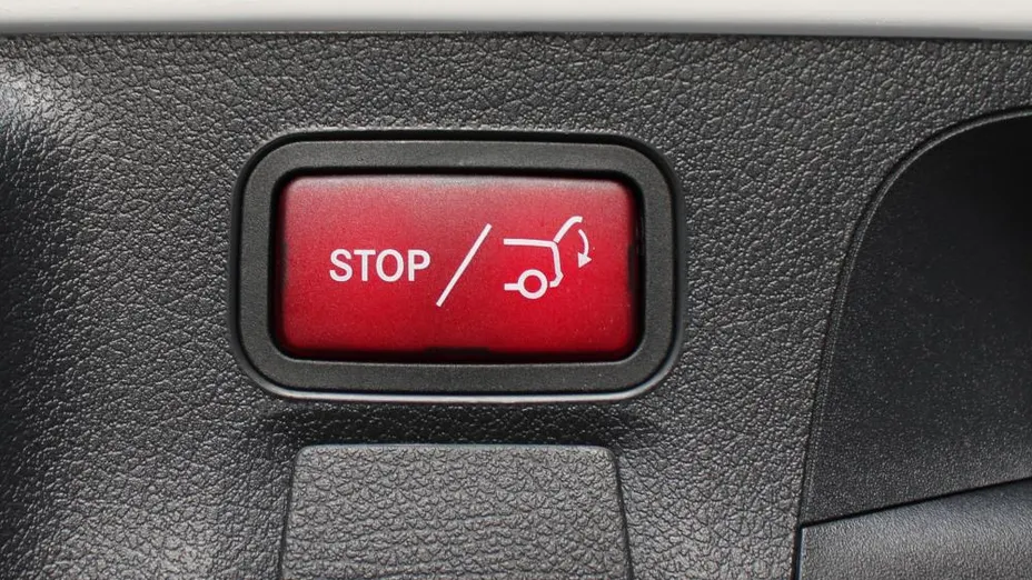 MERCEDES-BENZ CLA CLA 200 d Progressive 8G-DCT