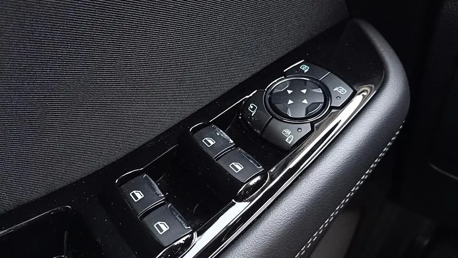 FORD S-MAX S-MAX 2.0 EcoBlue Titanium aut