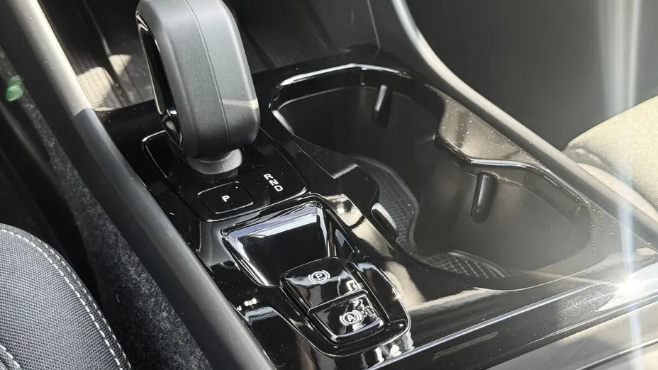 VOLVO XC40 XC40 B3 Plus Dark aut