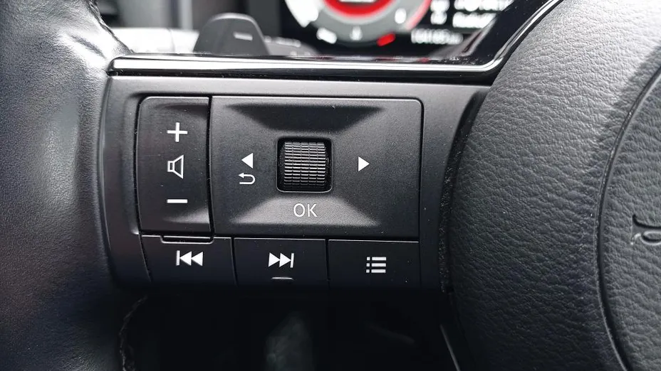 NISSAN Qashqai Qashqai 1.3 DIG-T mHEV N-Connecta Xtronic