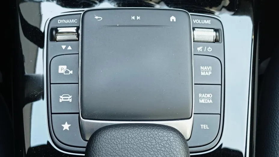 MERCEDES-BENZ CLA CLA 200 d 8G-DCT