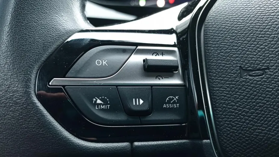 PEUGEOT 308 308 SW 1.5 BlueHDi Allure S&S EAT8