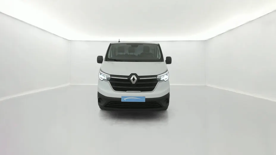 RENAULT Trafic -