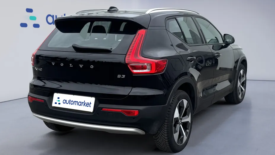 VOLVO XC40 XC40 B3 Core aut