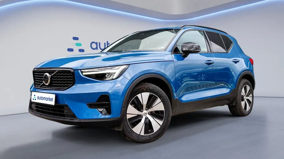 VOLVO XC40 XC40 B4 AWD Plus Dark aut