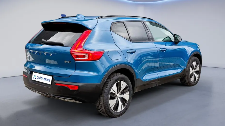 VOLVO XC40 XC40 B4 AWD Plus Dark aut