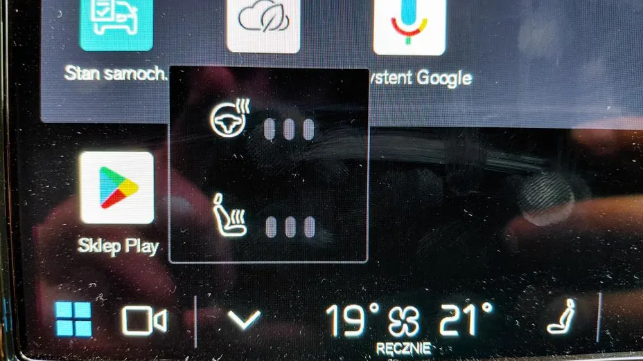 VOLVO XC40 XC40 B4 AWD Plus Dark aut