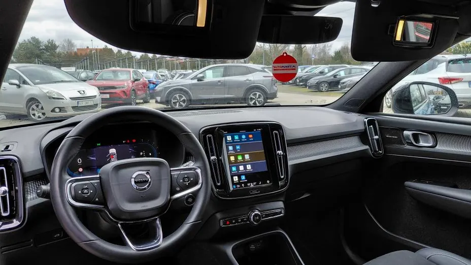 VOLVO XC40 XC40 B4 AWD Plus Dark aut