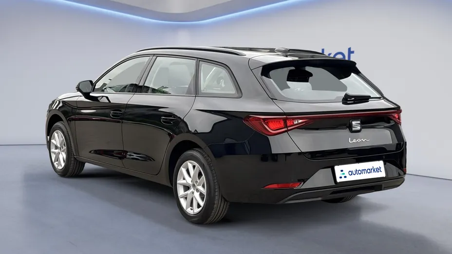 SEAT Leon Leon 1.5 eTSI Style DSG Nowy