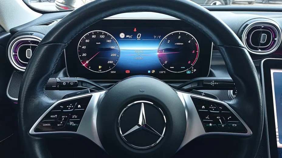 MERCEDES-BENZ C Klasa C 220 d 4MATIC 9G-TRONIC