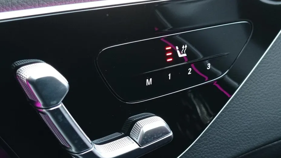 MERCEDES-BENZ C Klasa C 220 d 4MATIC 9G-TRONIC