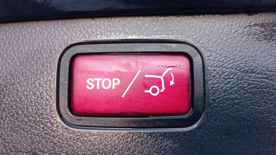 MERCEDES-BENZ C Klasa C 220 d 4MATIC 9G-TRONIC