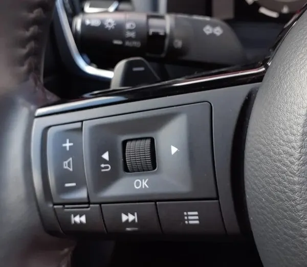 NISSAN Qashqai Qashqai 1.3 DIG-T mHEV N-Connecta Xtronic