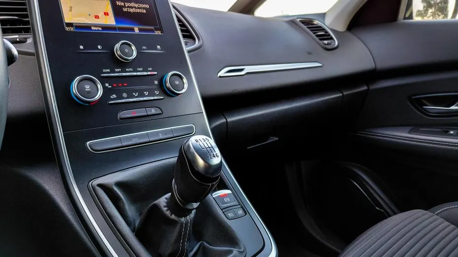 RENAULT Scenic Scenic Gr. 1.3 TCe FAP Intens EU6d