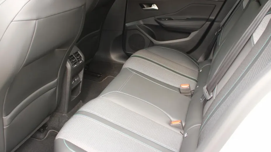 PEUGEOT 308 308 1.5 BlueHDi Allure S&S EAT8