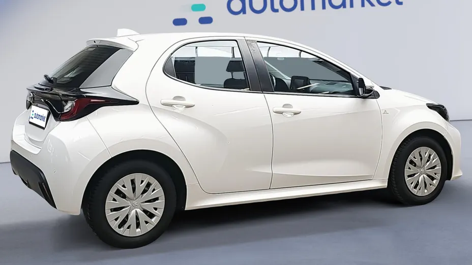 TOYOTA Yaris Yaris 1.5 Comfort
