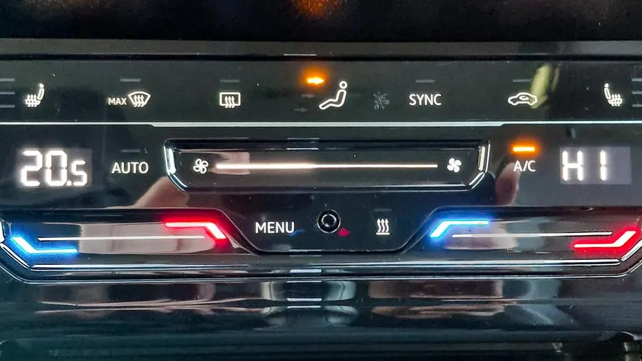 VOLKSWAGEN Passat Passat 2.0 TDI 4Mot. Elegance DSG