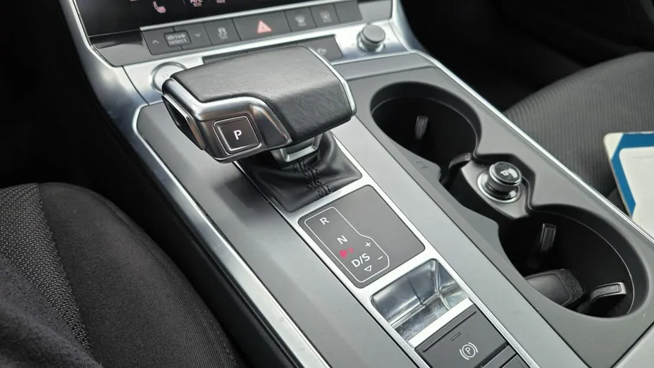 AUDI A6 Avant -