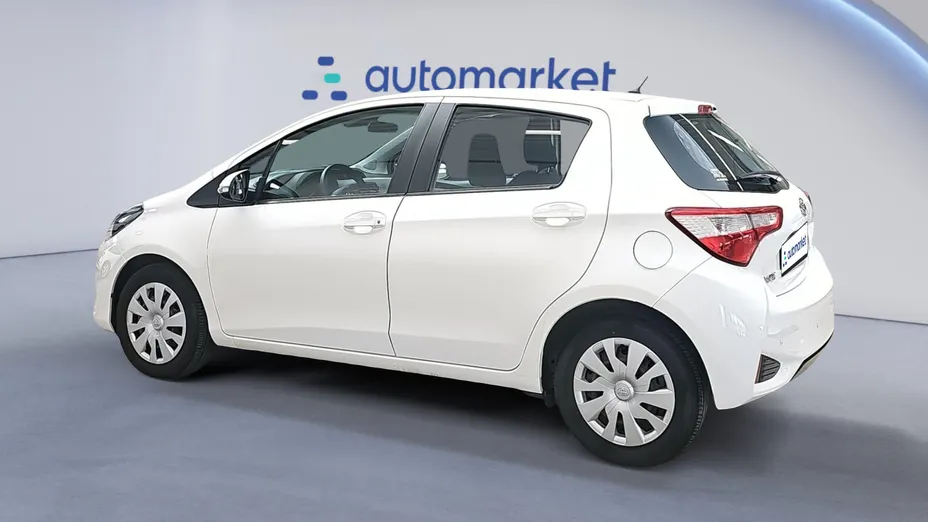 TOYOTA Yaris Yaris 1.0 Active
