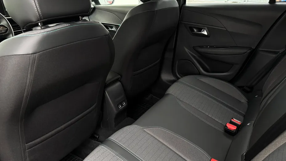 PEUGEOT 208 208 1.2 PureTech Active Pack S&S