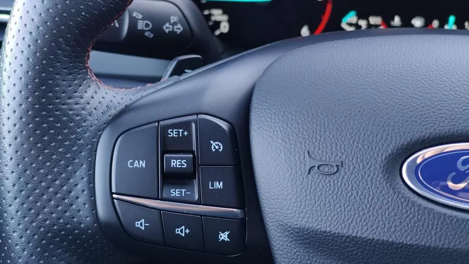 FORD Focus Focus 2.0 EcoBlue ST-Line aut