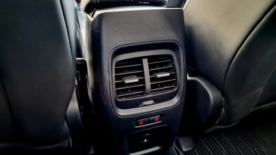 FORD Kuga Kuga 2.5 FHEV FWD Vignale