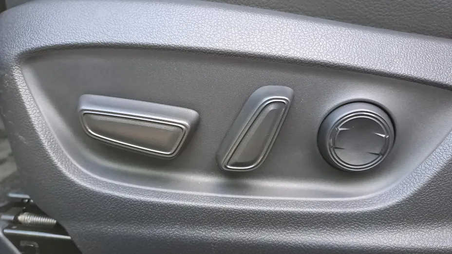 TOYOTA Camry Camry 2.5 Hybrid Comfort CVT