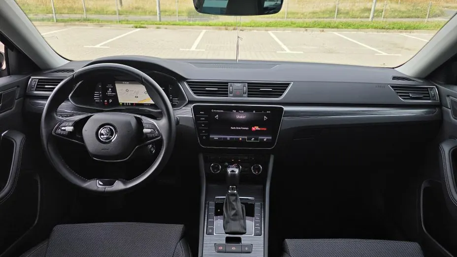 SKODA Superb Superb 2.0 TDI SCR Style DSG