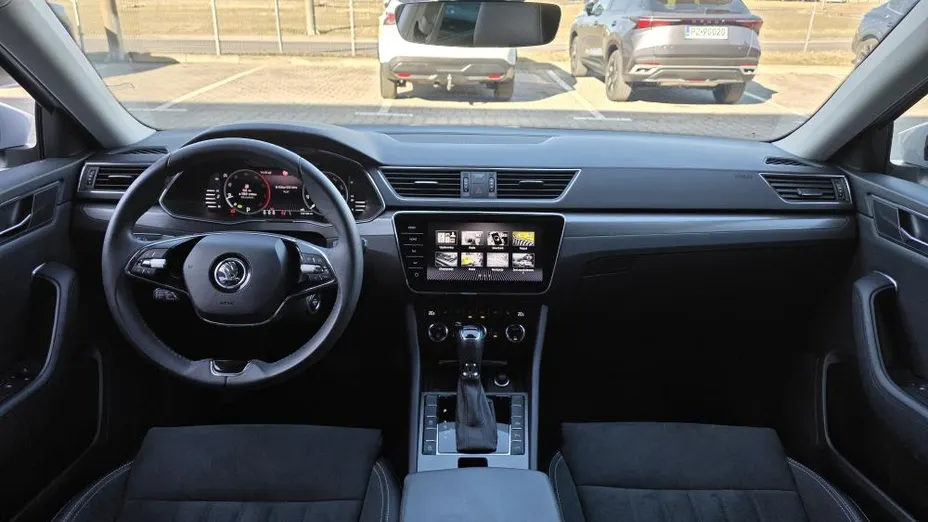 SKODA Superb Superb 2.0 TDI SCR Style DSG