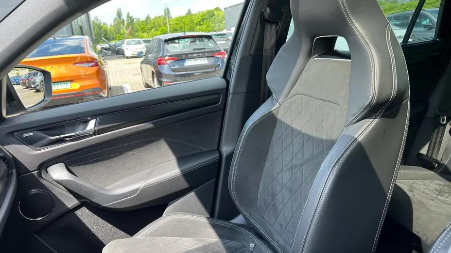 SKODA Kodiaq Kodiaq 2.0 TDI 4x4 Sportline DSG