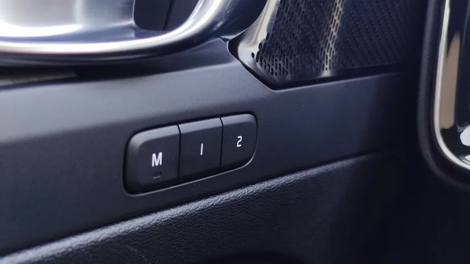 VOLVO XC40 XC40 B4 B Inscription aut