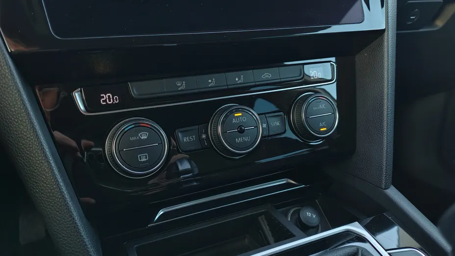 VOLKSWAGEN Arteon Arteon 2.0 TDI SCR Elegance DSG