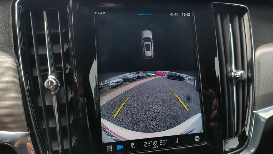 VOLVO V90 V90 CC B4 D AWD Plus aut