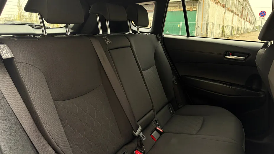 TOYOTA Corolla Cross Corolla Cross 2.0 Hybrid Style AWD