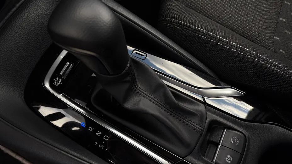TOYOTA Corolla Corolla 2.0 Hybrid Comfort